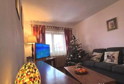 Apartament cu 4 camere decomandat, mobilat în Răcădău - 1