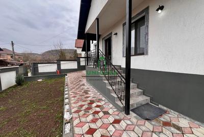 Casa Mihaesti / teren 1077 mp - 2