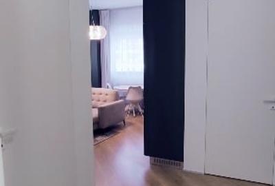 Apartament cu 3 camere decomandat, mobilat în Central - 9