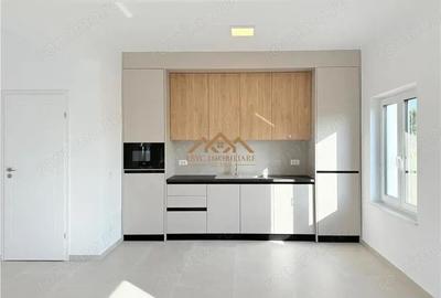 Spațiu comercial, de 80 mp, în Central - 3