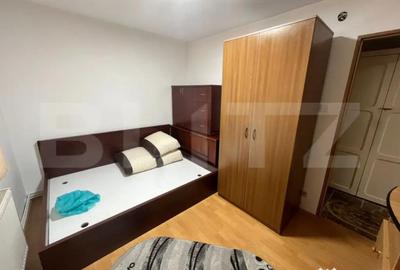 Apartament cu 2 camere semidecomandat în Micro 6 - 8