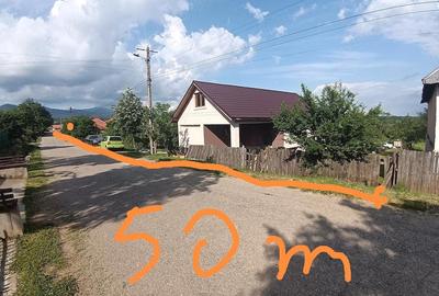 Casă cu Teren 2500 Mp în Central - 4