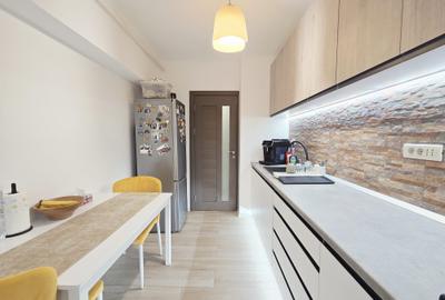 Apartament renovat mobilat si utilat modern LA CHEIE - 2