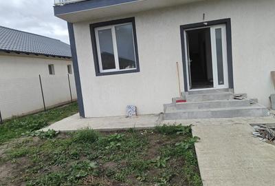 Casă cu Teren 500 Mp în Central - 4