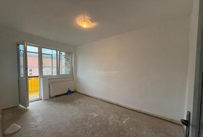 Resita,Ap.2cam, cf.1, Decom. Lunca - 10