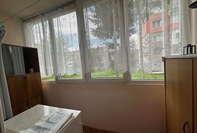Apartament cu 2 camere decomandat în Slătinioara - 2