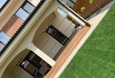 Casă cu 5 camere cu Teren 350 Mp în Aradului