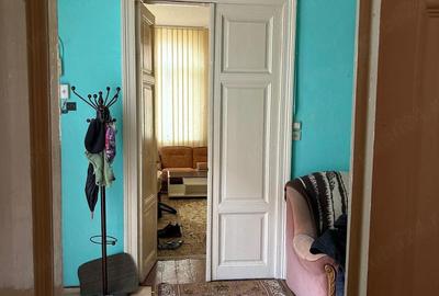 Casă cu 3 camere cu Canalizare în Independenței - 9