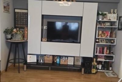 Apartament cu 3 camere semidecomandat în Păcurari