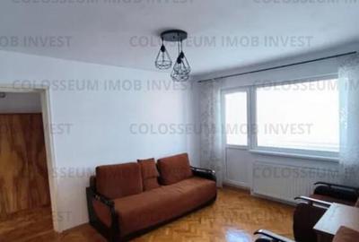 Apartament cu 3 camere semidecomandat în Astra