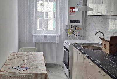 Apartament cu 2 camere decomandat în Apusului - 5