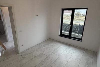 Duplex pe parter Mosnita Noua - 7