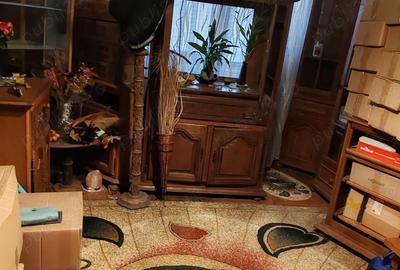 Apartament cu 3 camere decomandat în Central - 1