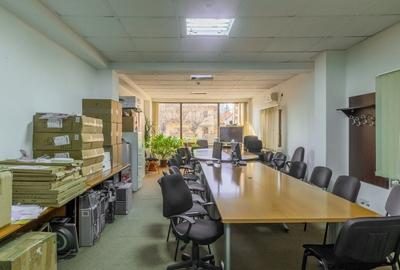 Proprietar, P+1+M,  623 mp utili, investitie 6% randament/chirie 3465 eur/luna - 4