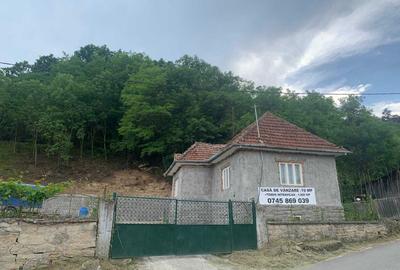 Apartament cu 3 camere decomandat în Câmpia Turzii - 1