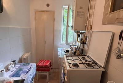 Apartament cu 3 camere semidecomandat, mobilat în Viziru 1 - 6