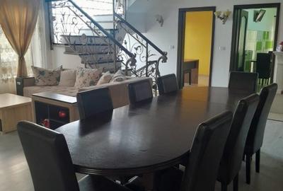 Casă individuală cu 5 camere cu Teren 209 Mp în Central - 2