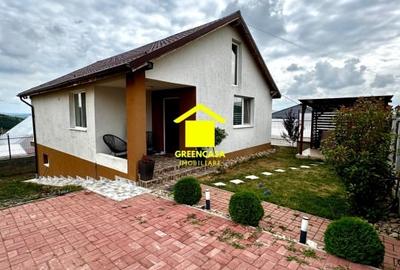 NOU pe Piata!!!Casa individuala Campenesti , suprafata teren 300 mp.