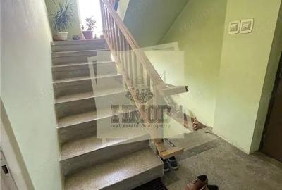 Casă cu 6 camere cu Teren 994 Mp în Calea Dumbrăvii - 3