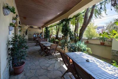 Vanzare Vila/Pensiune 11 camere zona Mamaia Nord langa plaja - 9