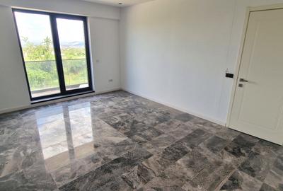 Apartament cu 3 camere decomandat în Galata - 3