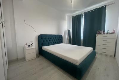 Apartament cu 2 camere decomandat, mobilat în Est
