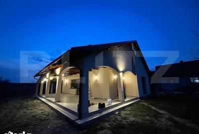 Casă cu 2 camere cu Teren 1416 Mp în Central - 4