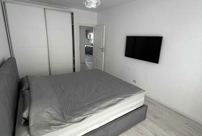 Apartament cu 3 camere decomandat în Rulmentul - 3