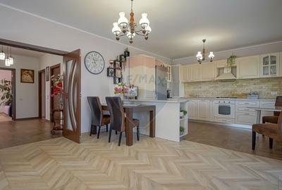 Casă cu 3 camere cu Garaj în Sânpetru - 7