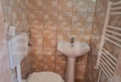 Casă cu 5 camere cu Canalizare în Centrul Civic - 17