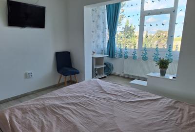 Tomis Nord, Sc 7, 2 camere decomandate, mobilat, utilat, gaze, termen lung, 450E - 7