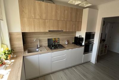 Apartament cu 3 camere în Central - 5