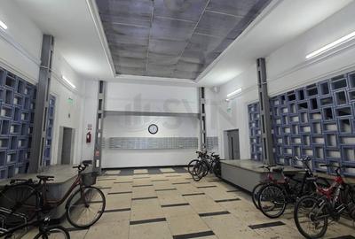 Apartament cu 3 camere semidecomandat, mobilat în P-ța Unirii - 12