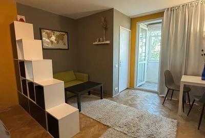 Garsoniera 32mp Titan 1 min de metrou Costin Georgian - 2