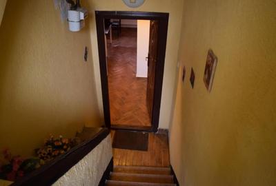 Timpuri Noi-apartament 3 camere in vila interbelica demisol/p 1,curte - 12