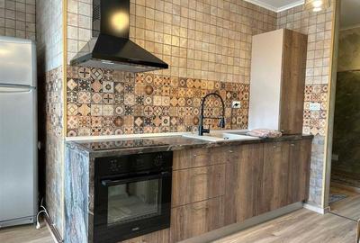 Apartament cu 4 camere decomandat, mobilat în Centrul Civic - 2