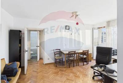 Apartament cu 3 camere semidecomandat, mobilat în Iancului - 2