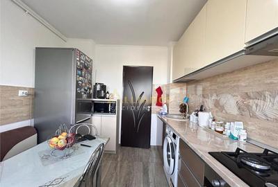 De apartament 3 camere, situat pe strada Turnul Magurele, i - 3