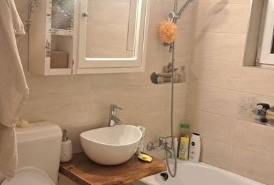 Apartament cu 3 camere decomandat în Decebal - 6