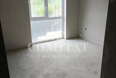 Casă cu 4 camere cu Canalizare în Florești - 4