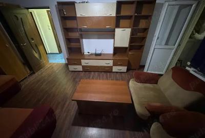 Garsoniera de inchiriat ! - 3