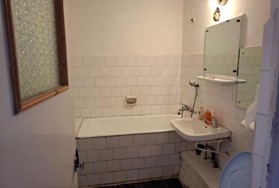 Apartament cu 3 camere decomandat în Central - 6