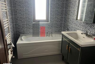 Casă cu 3 camere cu Canalizare în Copăceni - 1