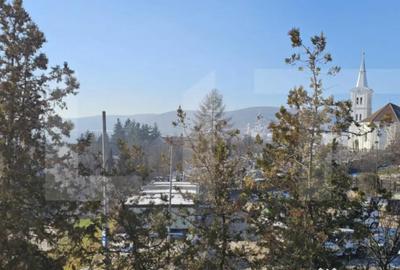 Apartament cu 4 camere semidecomandat în Simeria - 9