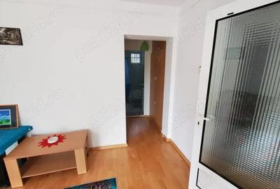 Inchiriez apartament 2 camere Inchiriez apartament 2 camere - 6