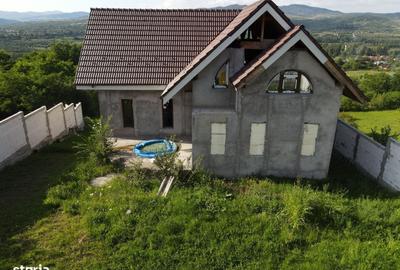 Casă cu 4 camere în Măgura - 3