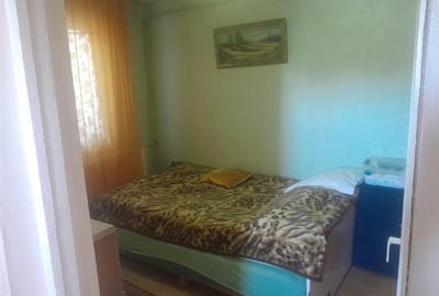 Apartament cu 3 camere semidecomandat în Viziru 1 - 4