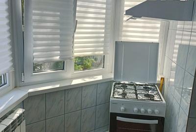 Apartament cu 2 camere decomandat în Calarași 4 - 1