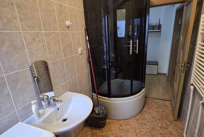 Apartament cu 2 camere semidecomandat în Central - 3