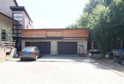 Vila individuala in Barnova 3 camere, 1000 mp teren, curte superba amenajata, ga - 18